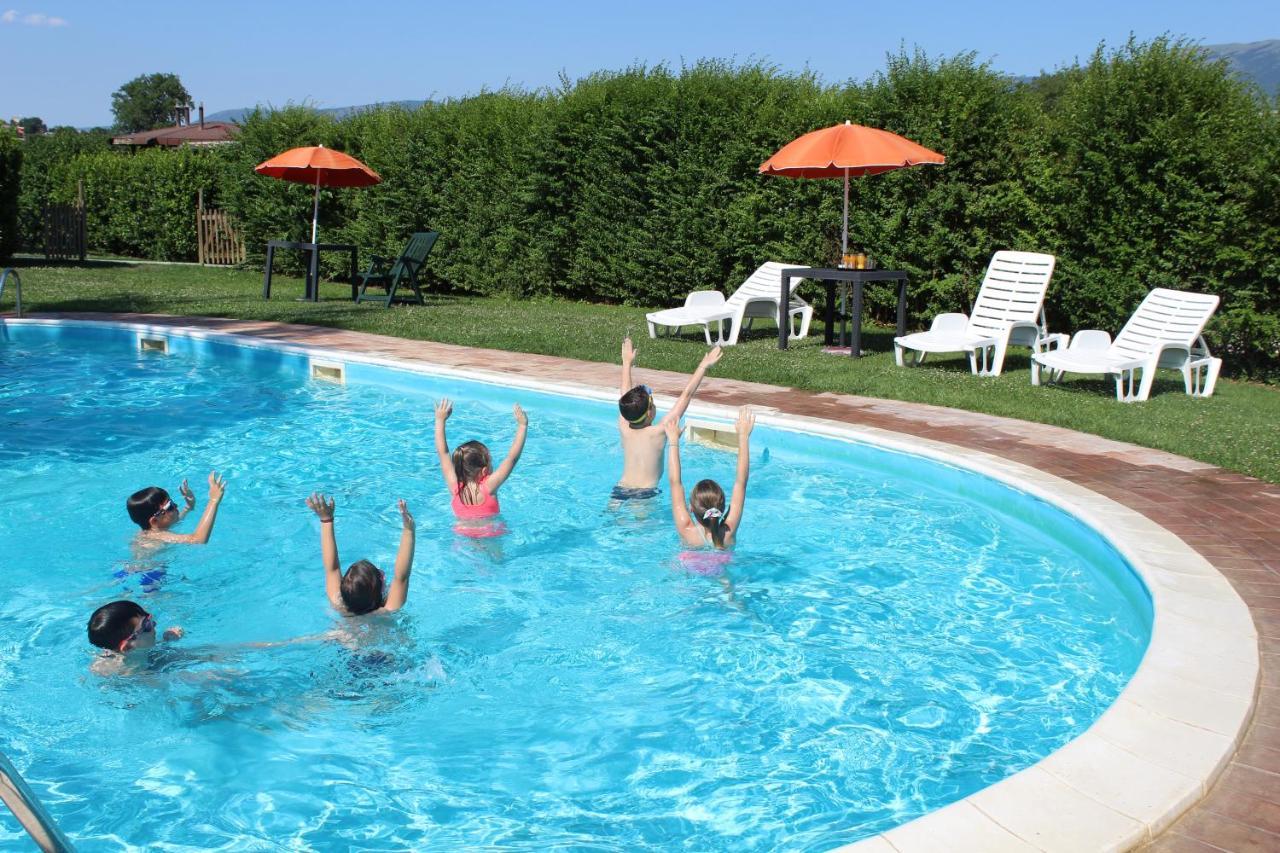 Hotel Villaggio Le Stelline مونتيفالكو المظهر الخارجي الصورة
