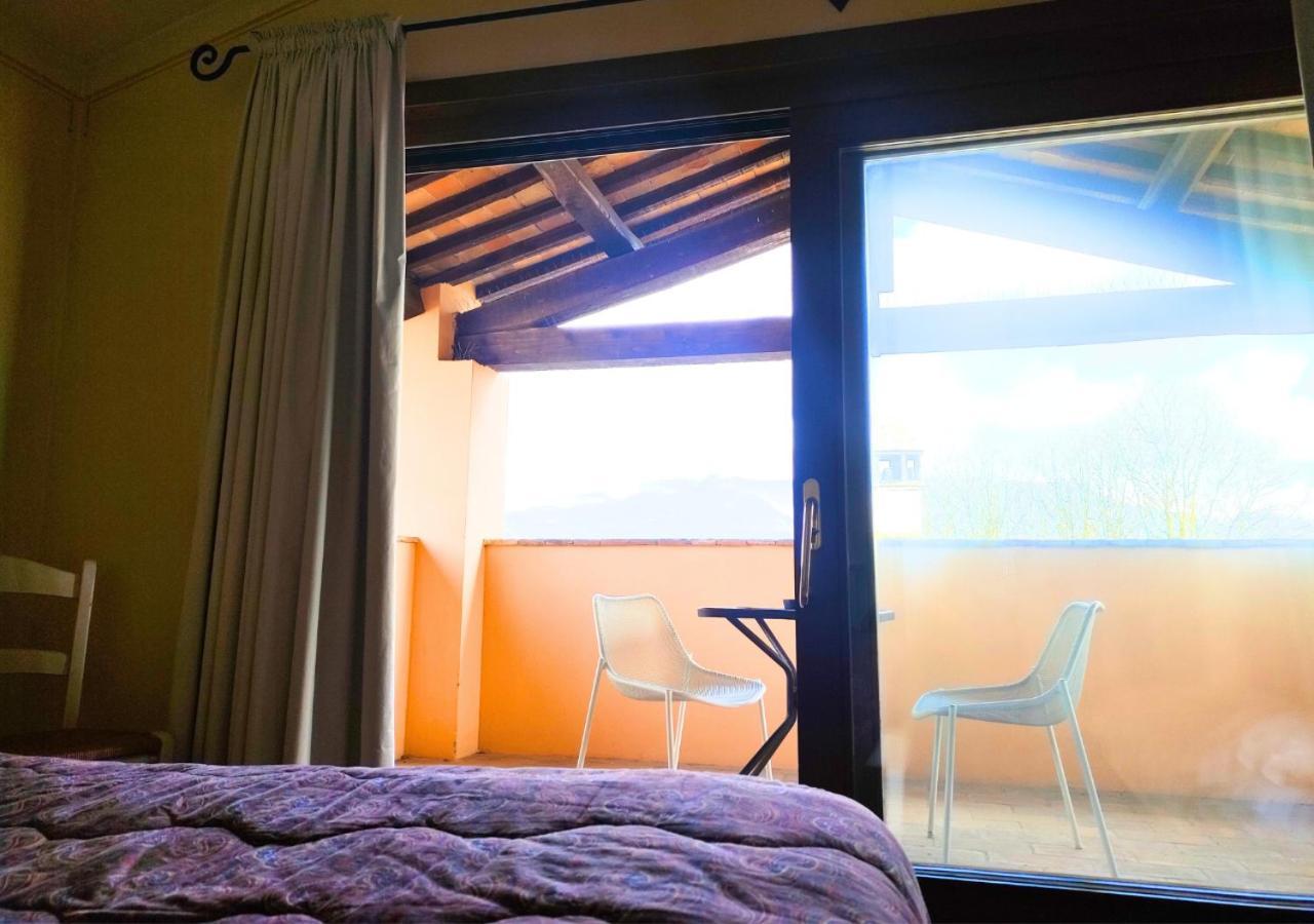 Hotel Villaggio Le Stelline مونتيفالكو المظهر الخارجي الصورة